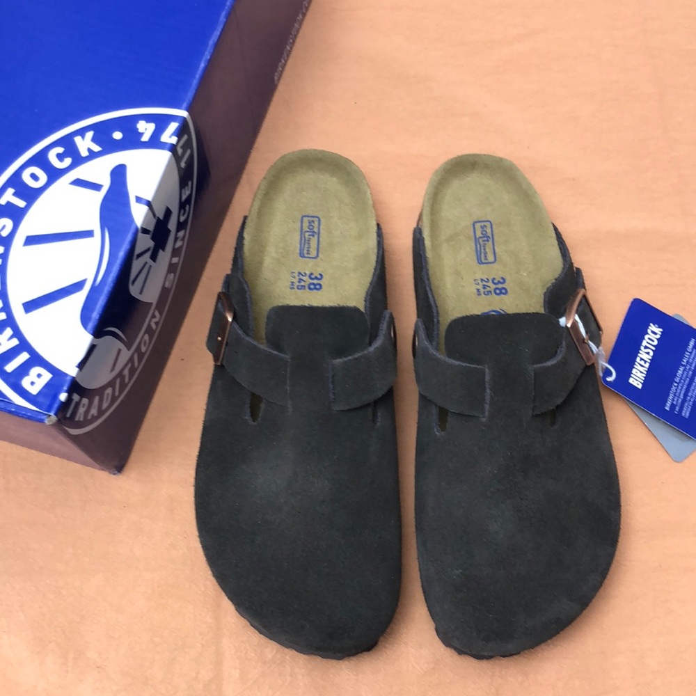 🔥 NWT Women's Mocha Suede Birkenstock Boston Shoes - Narrow Fit